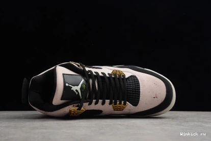 RED 'SILT 4 VOLT' BLACK AIR WMNS JORDAN PHANTOM 0819